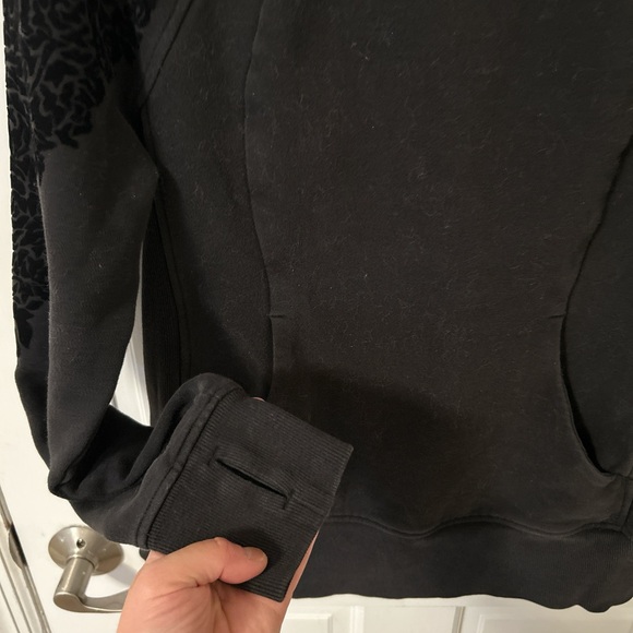 Lululemon Black Sweatshirt (size 8) - Picture 8 of 8
